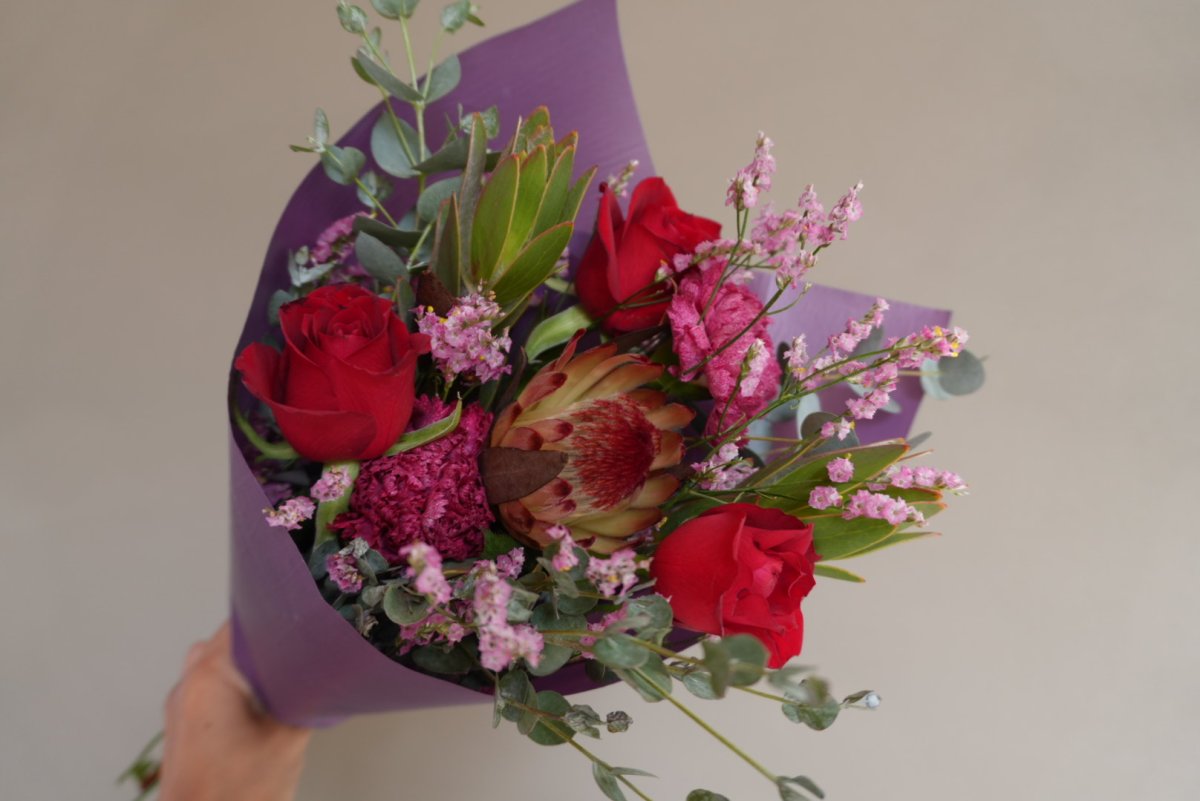 画像1: RED LETTER DAY｜BUD_ishの赤の花束・ブーケ (1)