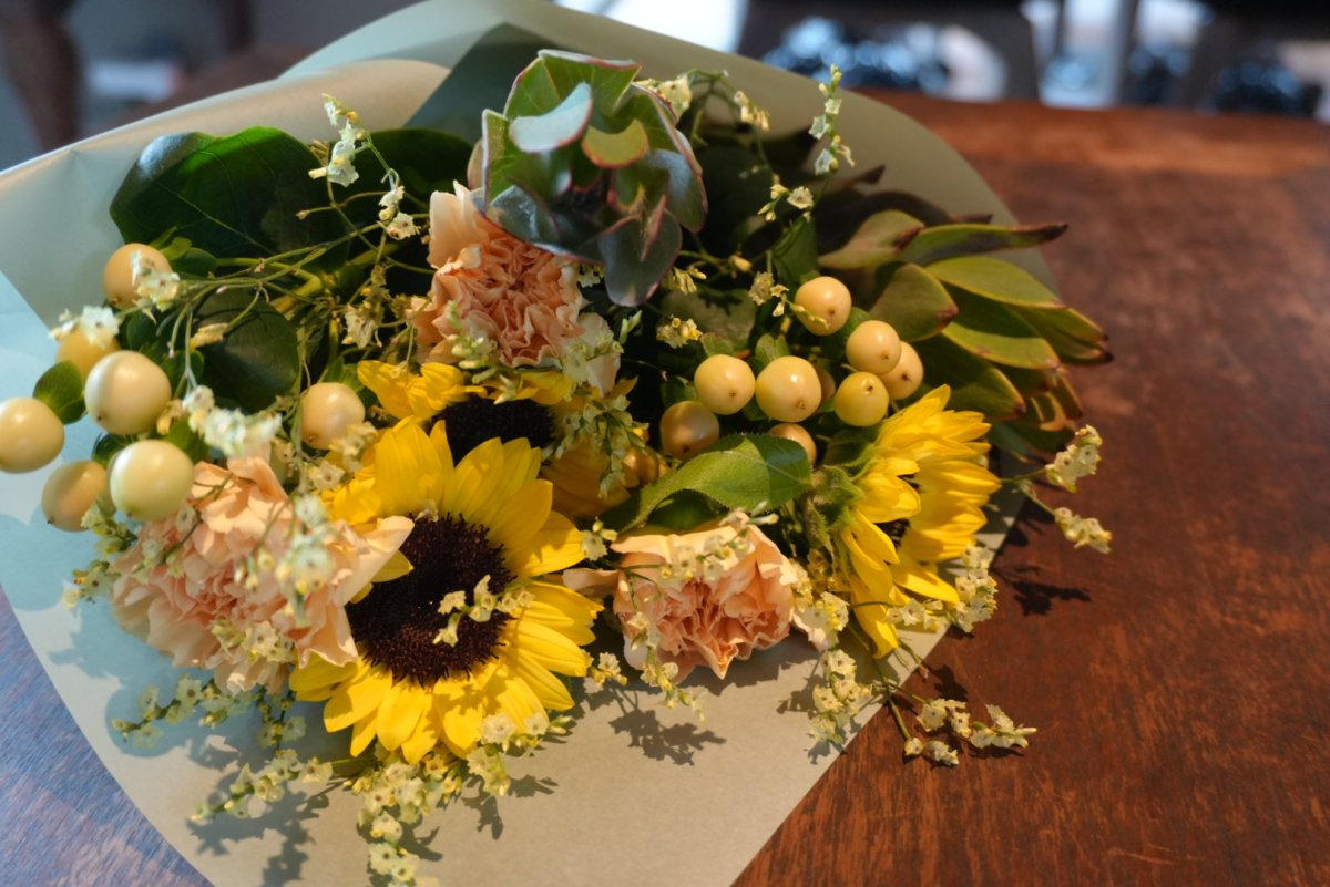 画像2: YELLOW BRICK ROAD｜BUD_ishの黄色の花束・ブーケ (2)