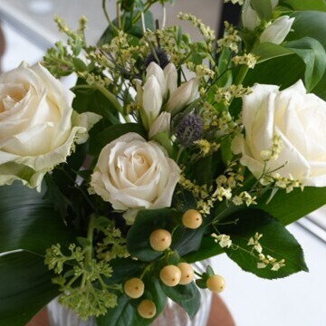 BUD_ish,白,ホワイト,ブーケ